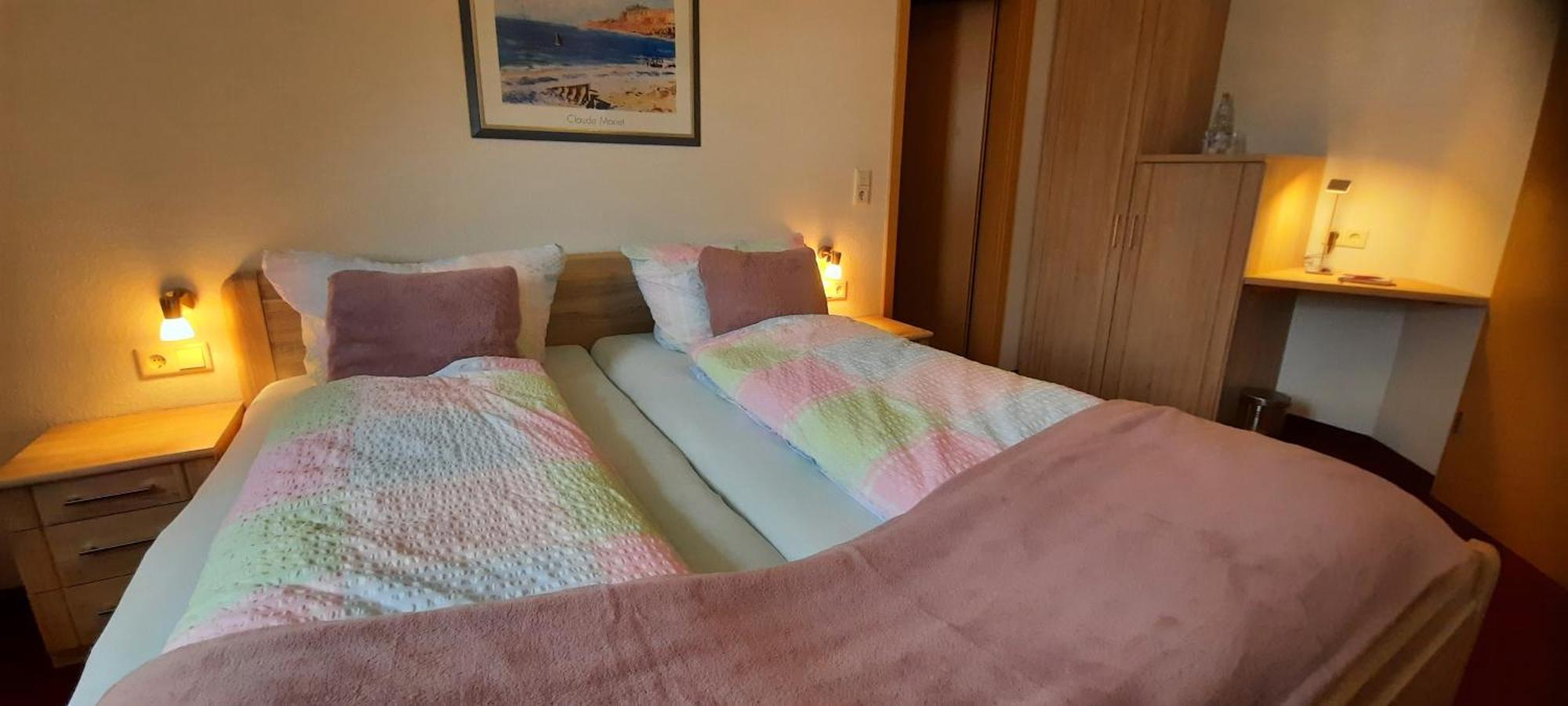 Hotel Zum Kreuzberg Βίντερμπεργκ Εξωτερικό φωτογραφία